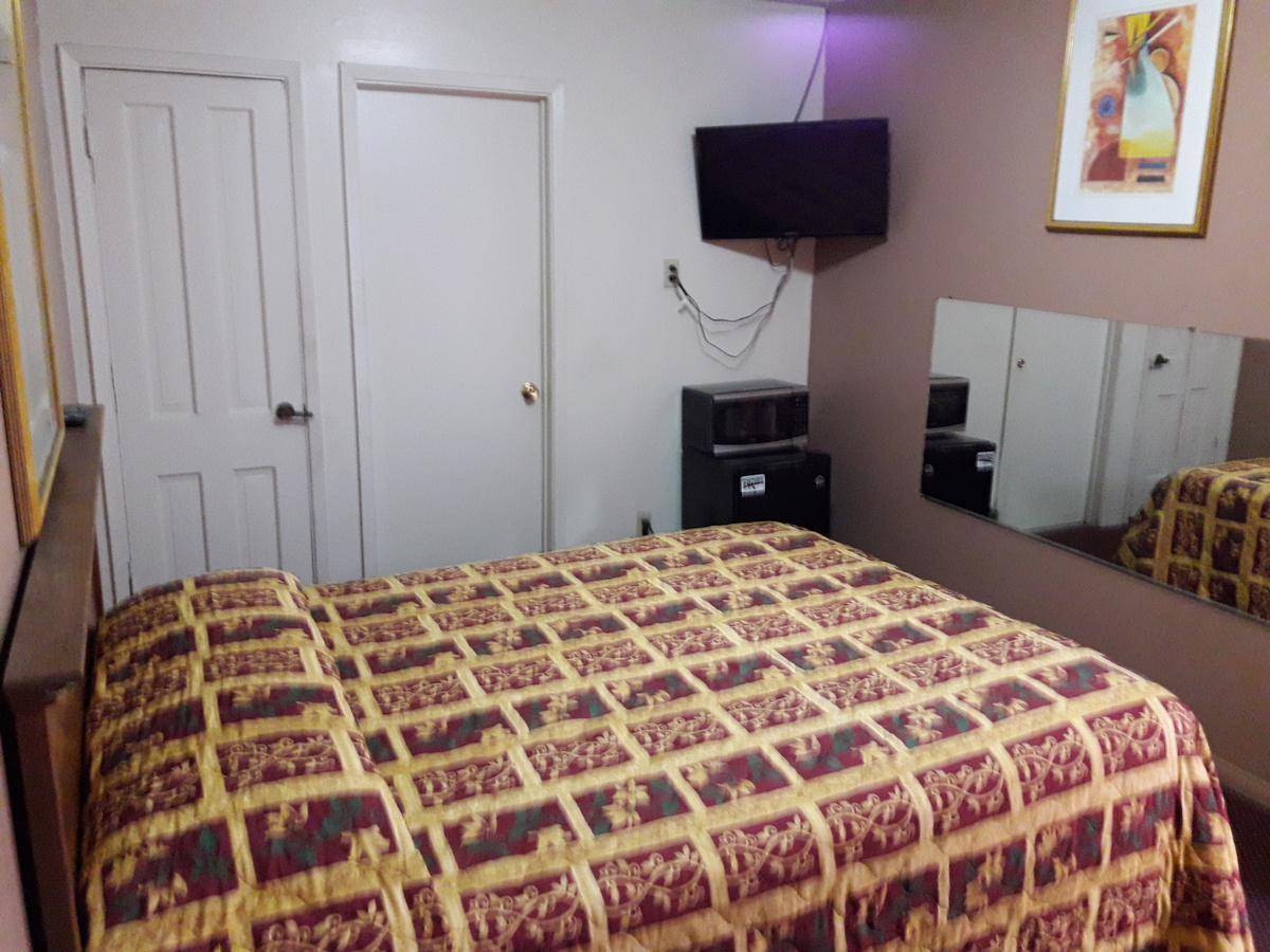 World Motel Lynwood Buitenkant foto